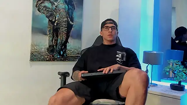 Snapshot of Dash_Bukoski chatting on 02.12.26 Dash Bukoski online show from 02.12.26