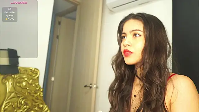 Snapshot of AKASHHAAA chatting on 10.09.25 AKASHHAAA online show from 10.09.25