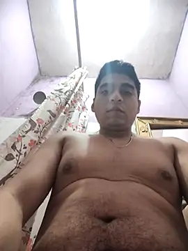 Snapshot of Rtmh1250 chatting on 10.30.25 Rtmh1250 online show from 10.30.25