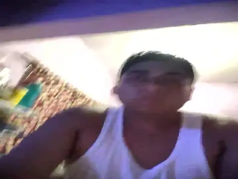 Snapshot of Rtmh1250 chatting on 12.20.25 Rtmh1250 online show from 12.20.25