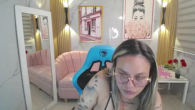 Jade Jones a online show from 10.09.25