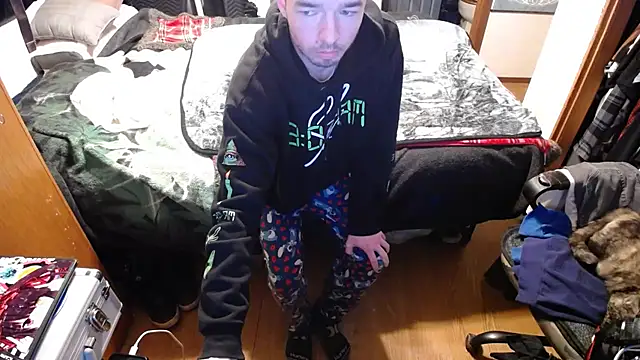 Snapshot of womenhateme69 chatting on 02.15.26 womenhateme69 online show from 02.15.26