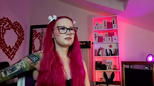 Snapshot of kulteacher chatting on 02.05.26 kulteacher online show from 02.05.26