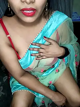 Snapshot of reena502 chatting on 09.30.25 reena502 online show from 09.30.25