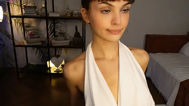 Snapshot of Eva_Zill chatting on 09.17.25 Eva Zill online show from 09.17.25