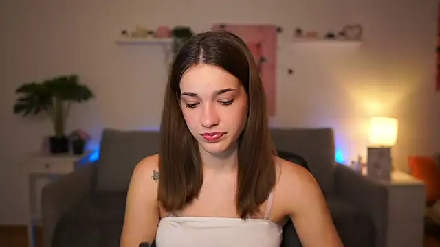 kissie cat online show from 11.22.25