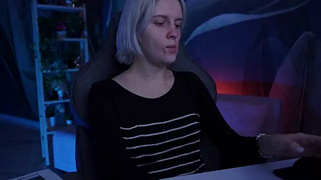 BethanyCloud online show from 11.06.25