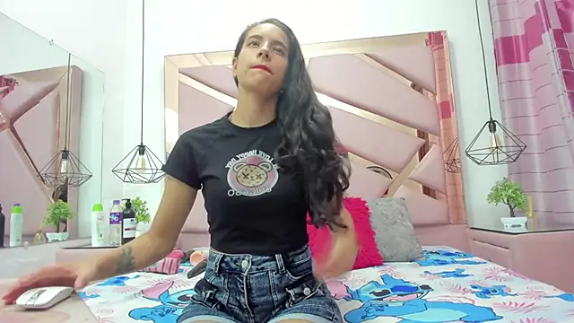 MiaCours online show from 11.19.25