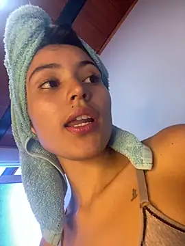 hotwife26 online show from 10.27.25