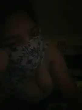 Snapshot of crazy111girl chatting on 09.17.25 crazy111girl online show from 09.17.25