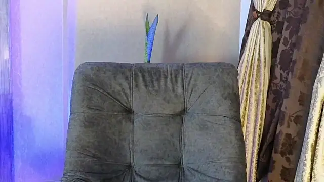 BenjaminCol  online show from 10.24.25