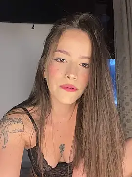 Snapshot of alysa_g_ chatting on 09.15.25 alysa g online show from 09.15.25