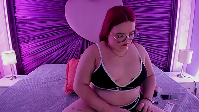 Lushi Love online show from 04.02.26