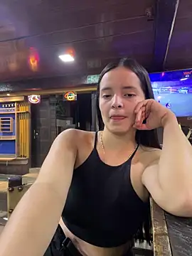 Mia jhoonson online show from 02.04.26