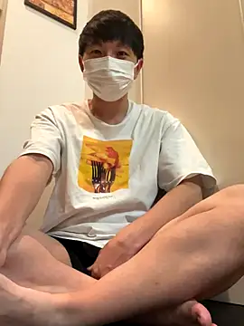 Snapshot of ta_ku16 chatting on 10.15.25 ta ku16 online show from 10.15.25