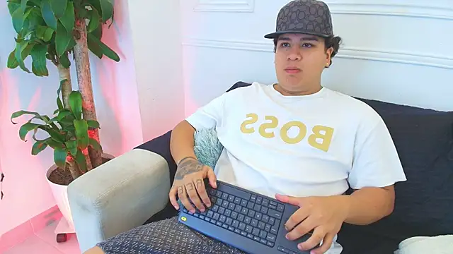 Naim Bennetsex online show from 11.08.25