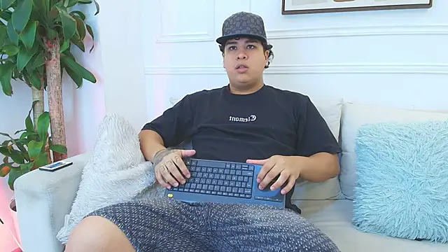 Naim Bennetsex online show from 11.12.25