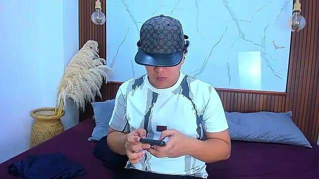 Naim Bennetsex online show from 11.13.25