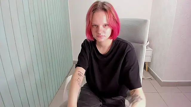 Snapshot of Elieiza_xo chatting on 09.16.25 Elieiza xo online show from 09.16.25