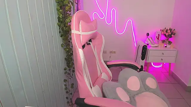 Snapshot of Elieiza_xo chatting on 11.26.25 Elieiza xo online show from 11.26.25