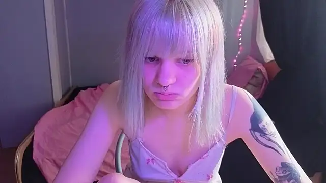 Snapshot of Elieiza_xo chatting on 04.07.26 Elieiza xo online show from 04.07.26