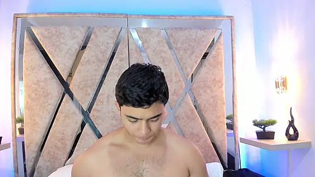 Snapshot of jayd_muscle chatting on 12.05.25 jayd muscle online show from 12.05.25