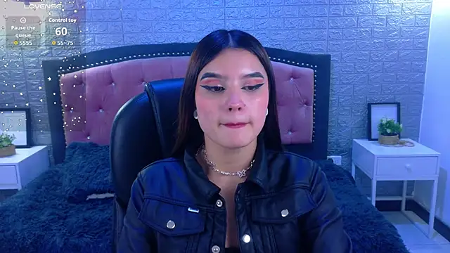 Natalie loffreda online show from 11.07.25