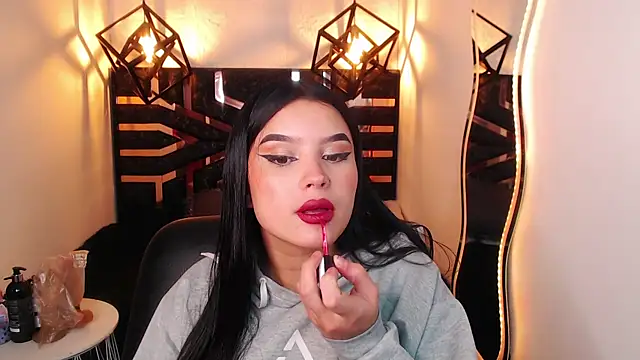 Snapshot of Natalie_loffreda chatting on 03.31.26 Natalie loffreda online show from 03.31.26