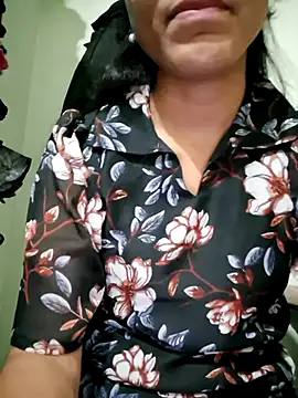 Snapshot of Telugu___Sexygirl___Naidu chatting on 10.25.25 Telugu Sexygirl Naidu online show from 10.25.25