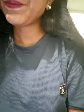 Snapshot of Telugu___Sexygirl___Naidu chatting on 04.21.26 Telugu Sexygirl Naidu online show from 04.21.26