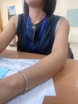 -NhaKy22 online show from 10.10.25