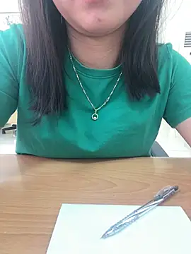 Snapshot of -NhaKy22 chatting on 06.15.26 -NhaKy22 online show from 06.15.26