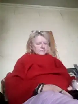 LoveCupid5451 online show from 10.28.25