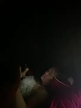 PhanHaa online show from 03.04.26