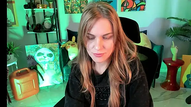 VanessaMates online show from 09.19.25