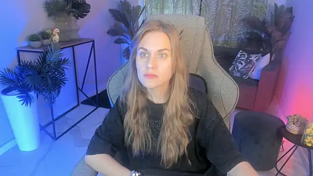 VanessaMates online show from 09.25.25