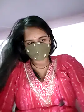 Snapshot of Riya_hot12 chatting on 10.31.25 Riya hot12 online show from 10.31.25