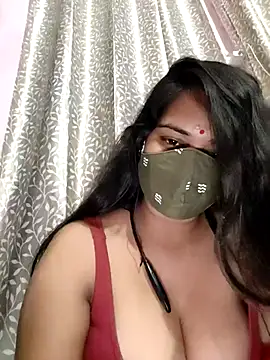 Snapshot of Riya_hot12 chatting on 11.14.25 Riya hot12 online show from 11.14.25