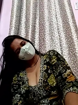 Snapshot of Riya_hot12 chatting on 11.23.25 Riya hot12 online show from 11.23.25