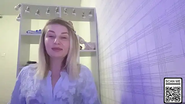 Blondie xoxoxo online show from 01.07.26