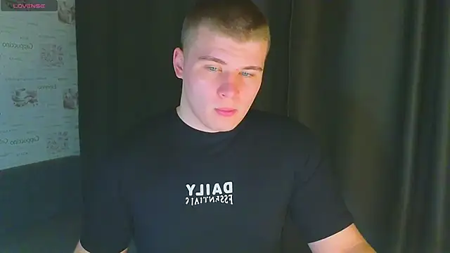 kittenmurr online show from 11.14.25