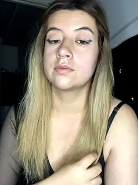 Blair Bunnyy online show from 11.12.25