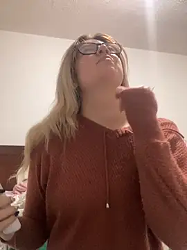 Blair Bunnyy online show from 11.16.25