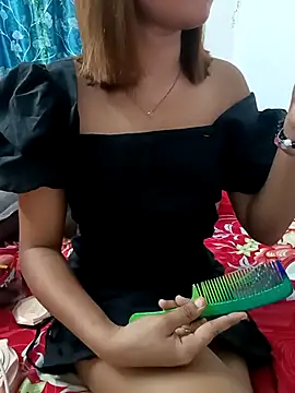 Snapshot of Cutie_Shruti chatting on 11.03.25 Cutie Shruti online show from 11.03.25