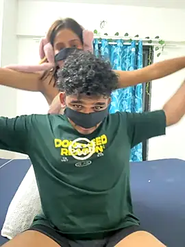 Snapshot of Cutie_Shruti chatting on 11.23.25 Cutie Shruti online show from 11.23.25