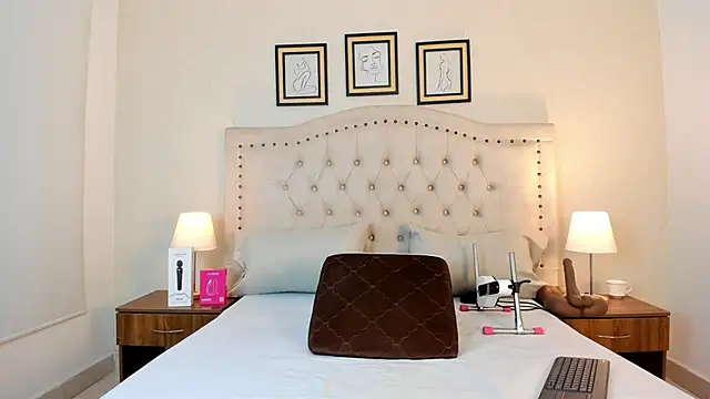 natasha moreno online show from 04.02.26