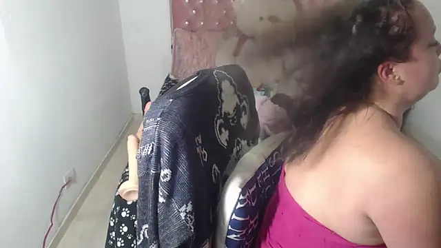 Snapshot of patty_squirt_ chatting on 10.22.25 patty squirt online show from 10.22.25