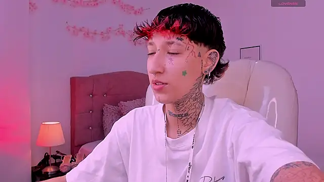 Luci Rose online show from 05.30.26