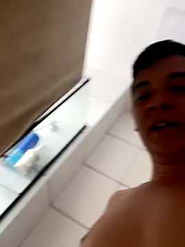 Snapshot of Ccffffjjik chatting on 12.03.25 Ccffffjjik online show from 12.03.25