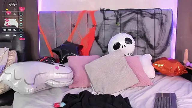 mily  18 online show from 11.01.25